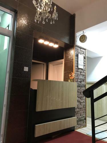 Villa Nina Hotel & Lounge Bar