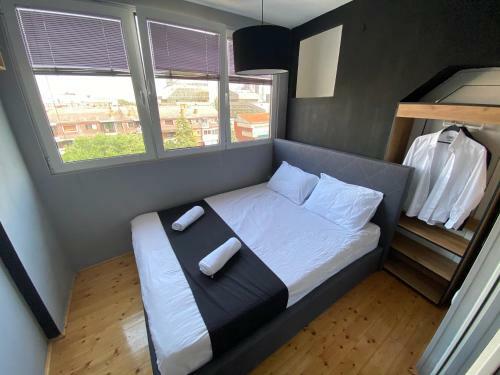 Hostel Mickitos