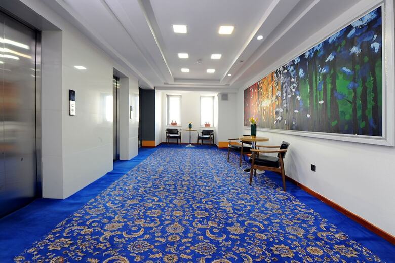 Ub Grand Hotel