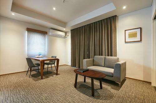 ????????? ???? Wishton Hotel Yangon