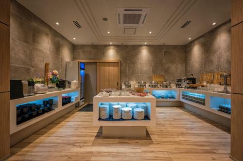 ????????? ???? Wishton Hotel Yangon