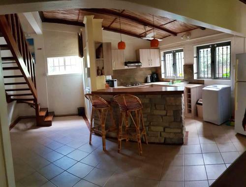 House With 2 Bedrooms In Blue Bay With Terrace