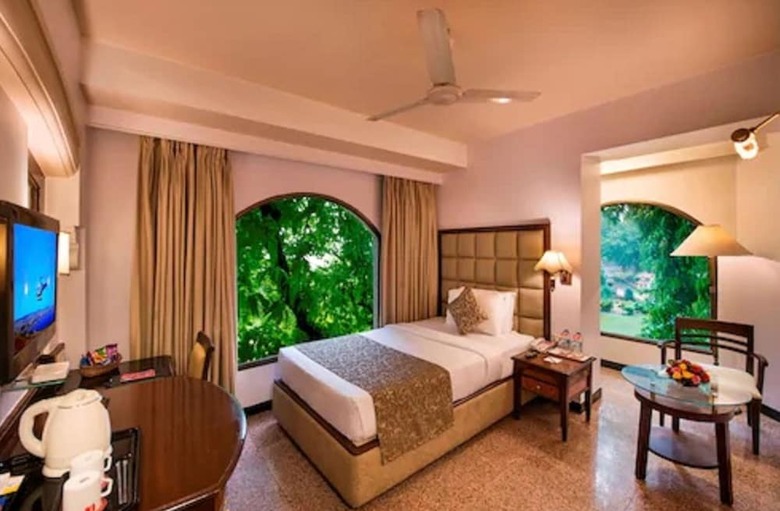 Hotel Revival Lords Inn