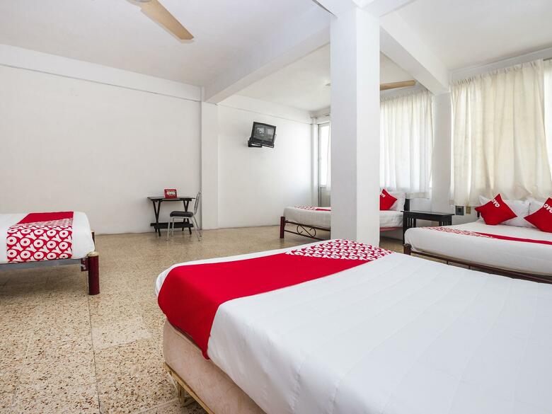 Hotel Las Brisas