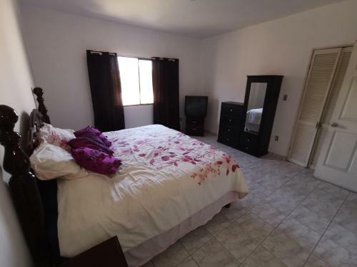 Comfortable House With Excellent Location. Come To Gomez