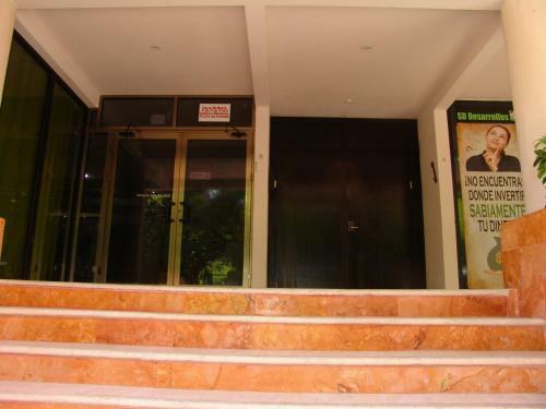 Calle 22 By 770 Apartments