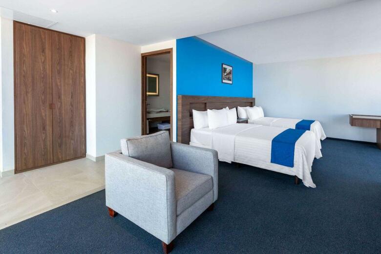 Hotel Wyndham Puebla Angelopolis
