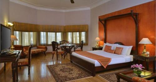 Hotel Welcome Heritage Noor-us-sabah Palace