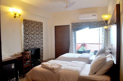 Hotel The Bhopal Grande