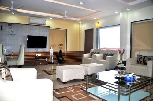 Hotel The Bhopal Grande