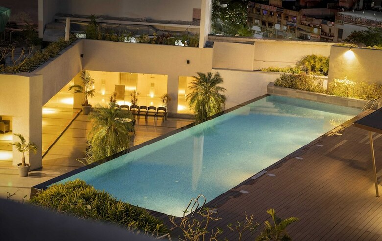 Hotel Courtyard By Marriott Bhopal