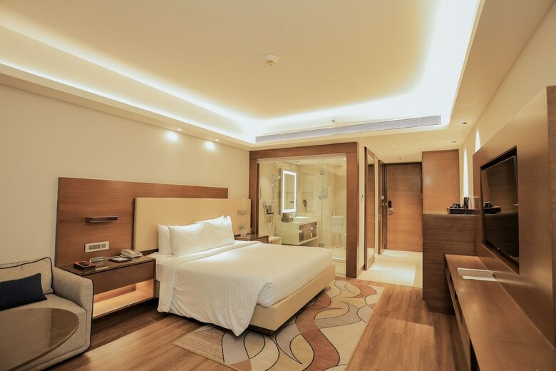 Hotel Courtyard By Marriott Bhopal