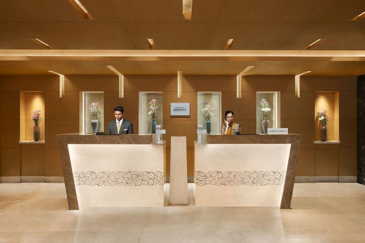 Hotel Courtyard By Marriott Bhopal