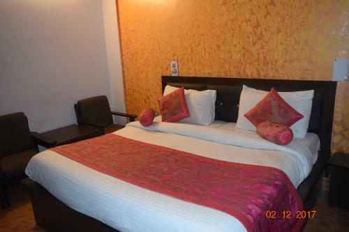 Hotel Trishul