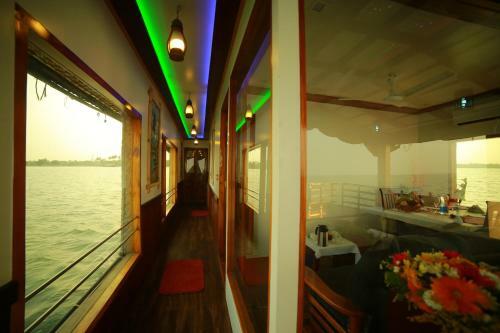 Bed & Breakfast Nova Holidays Homestay