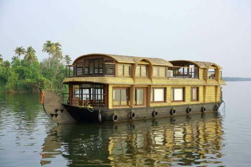 Hotel Cosy Houseboats