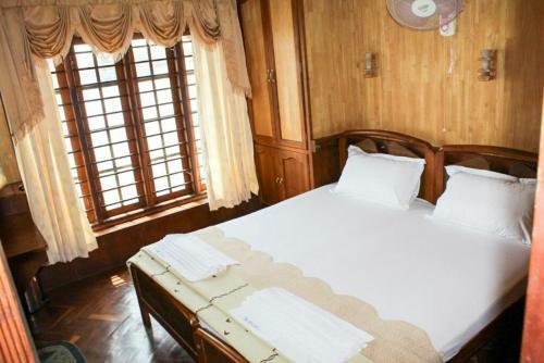 Kerala House Boats