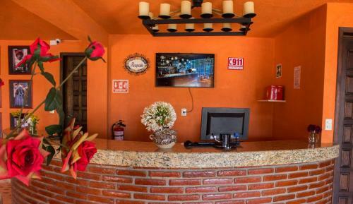 Camino Mexicano Hotel & Resort