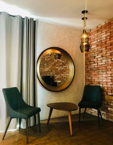 M�b� Hotel Boutique