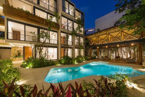 El Xielo Luxury Apartments By Lockey