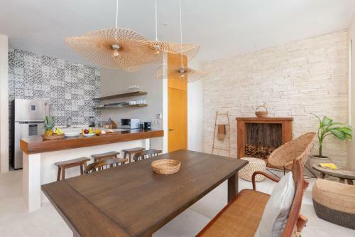 Manor 2br Apartment Great Design Shared Pool And Wifi