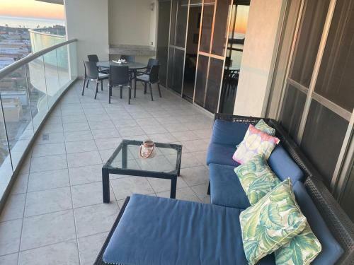 Apartamento Playa Blanca Condo - 9th Floor Ocean Views!