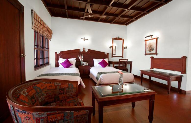 Hotel Lake Palace Resort