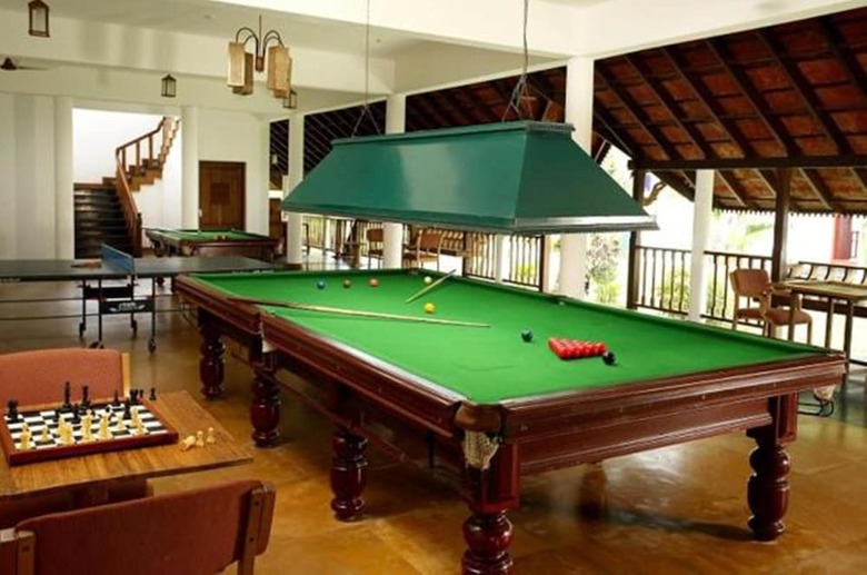 Hotel Punnamada Resort