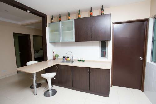 Apartamentos Plaza Rah Suites By Subhome