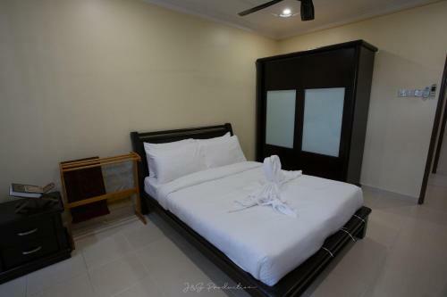 Apartamentos Plaza Rah Suites By Subhome