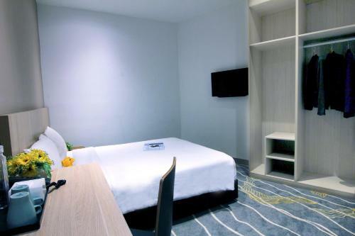 Pacific Express Hotel Chinatown