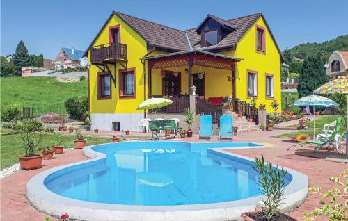 Holiday Home Helikon Utca-vonyarcvashegy