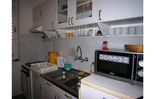 Holiday Home Hegyalja Utca-vonyarcvashegy