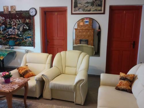 Hostal Gy�ngyvir�g H�z