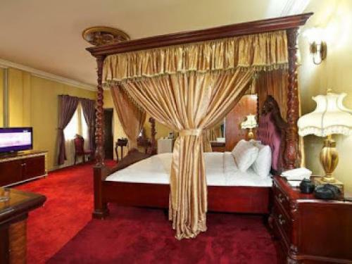 Hostal Room In Lodge - Aridolf Resort Wellness And Spa Luxury Defined