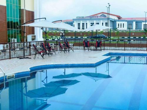 Hostal Room In Lodge - Best Western Plus Mydas Hotel