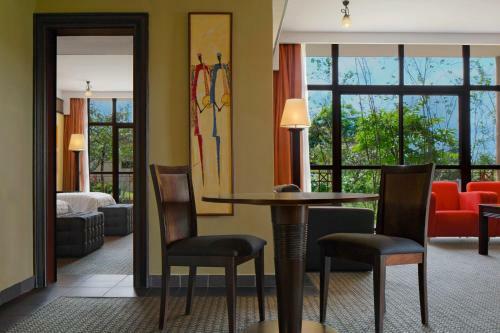 Hostal Room In Lodge - Ibom Icon Hotel Golf Resort