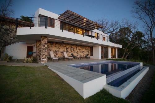 Casa Pura Vista