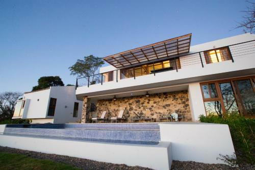 Casa Pura Vista