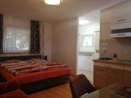 T�nde Apartman