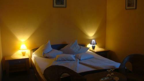 Hostal Szent Kristof Panzio