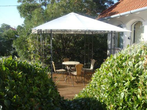 Hostal Szent Kristof Panzio