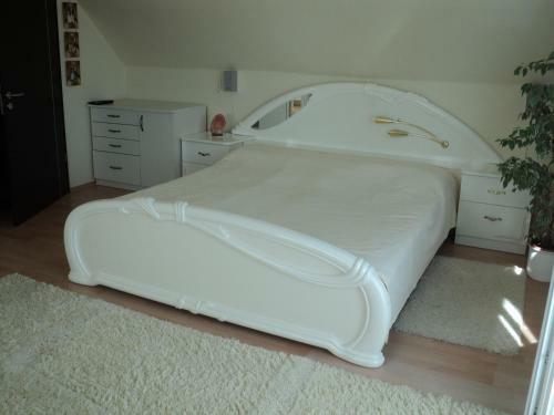 O�zis Apartmanh�z
