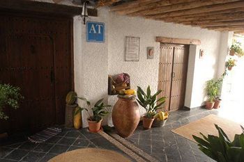 Apartamentos El Huerto De Lobras