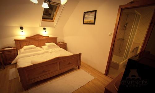 Hostal Kemenc�s Cs�rda �s Panzi�