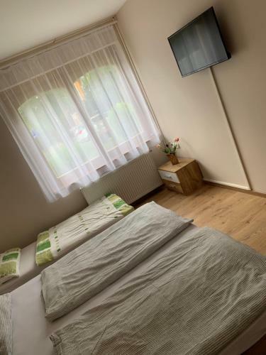 Zsuzsa Apartman Hajd�szoboszl�