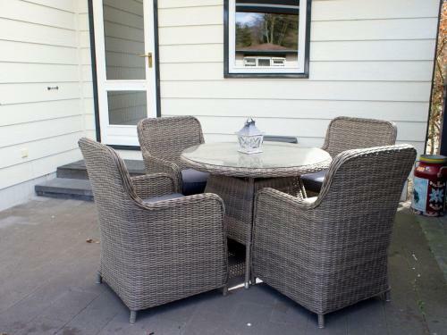 Relaxing Holiday Home In Hulshorst With Terrace