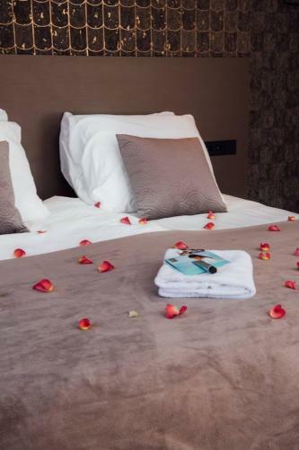 Harbour Suites Boutique Hotel
