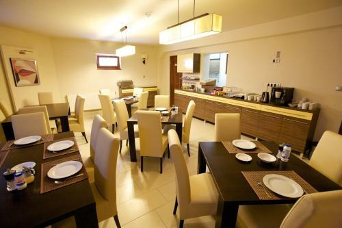 Hostal Airport Wellness Panzio