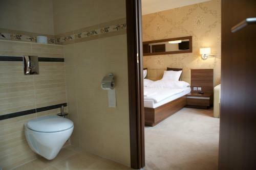Hostal Airport Wellness Panzio